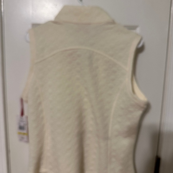 Ruby Rd. Ivory Quilted Vest - Picture 3 of 3